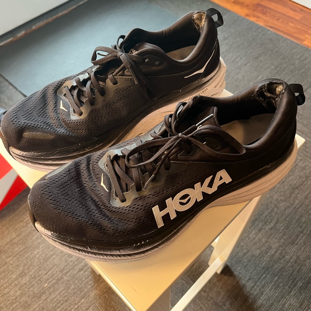 Hoka Bondi 8 - size 13 men’s